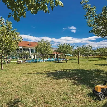 Holiday Holiday home Ruzic